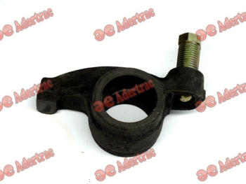 FD01-1043 Ford Tractor C5NE6529A BRAZO DEL BALANCÍN