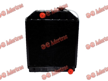 FD01-5006 Ford Tractor C5NN8005N and C7NN8005E and 3200034PB CONJUNTO DEL RADIADOR (4 HILERAS)