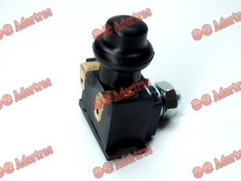 FD14-3007 Ford Tractor AK 08004 SENSOR DE FRENO