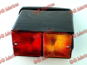 FD14-7022 Ford Tractor D3NN13N407A FARO TRASERO COMBINADO DERECHO