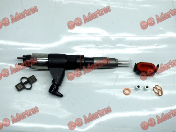 JD01-0128 John Deere DZ100212 INJECTOR ASSY.