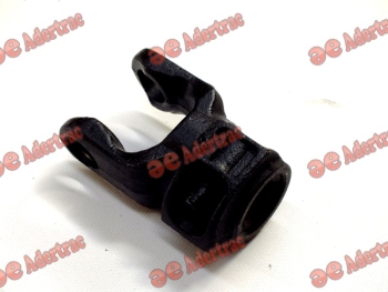 MF17-0024 Massey Ferguson 202B FOURCHE D'ARBRE DE PRISE DE FORCE (24x62)