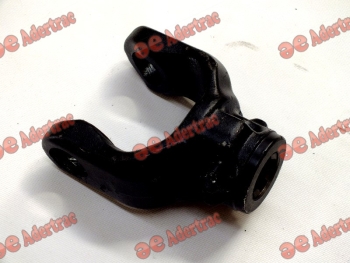 MF17-0027 Massey Ferguson 707B FOURCHE D'ARBRE DE PRISE DE FORCE (30x106)