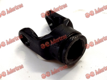 MF17-0032 Massey Ferguson 206T FOURCHE D'ARBRE DE PRISE DE FORCE (24x62)
