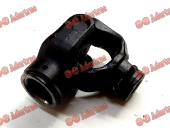 MF17-0042 Massey Ferguson 40 LIAISON D'ARBRE DE PRISE DE FORCE (30x106)