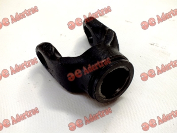 MF17-0062 Massey Ferguson 30 FOURCHE D'ARBRE DE PRISE DE FORCE (30x92)