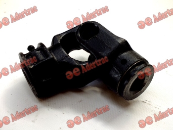 MF17-0064 Massey Ferguson 202B+207T LIAISON D'ARBRE DE PRISE DE FORCE (24x62)