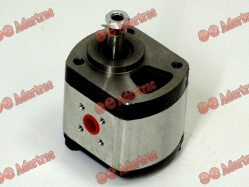 ST03-0043 Steyr & Basak 31100130026 POMPE DE DIRECTION ASSISTÉE