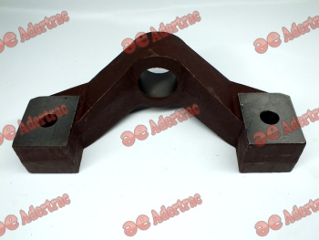 ST06-0029 Steyr & Basak 31704102 FRONT AXLE SUPPORT HOUSE